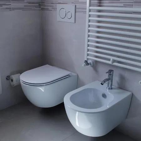 アパート La Casa Di Dora *