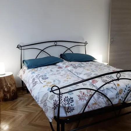 La Casa Di Dora