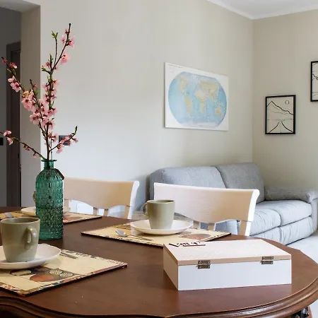 アパート La Casa Di Dora *