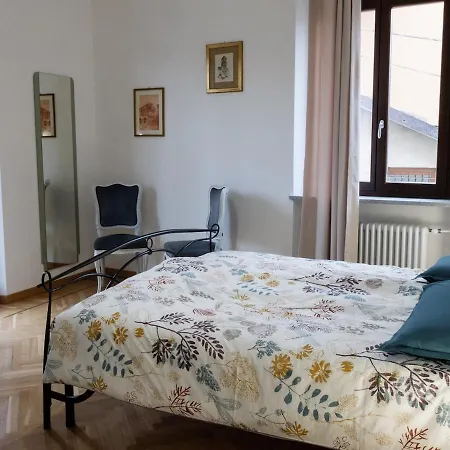 Lägenhet La Casa Di Dora